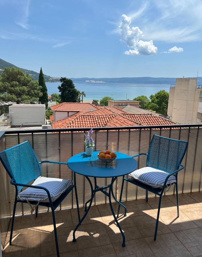 Apartman Center אומיס מראה חיצוני תמונה